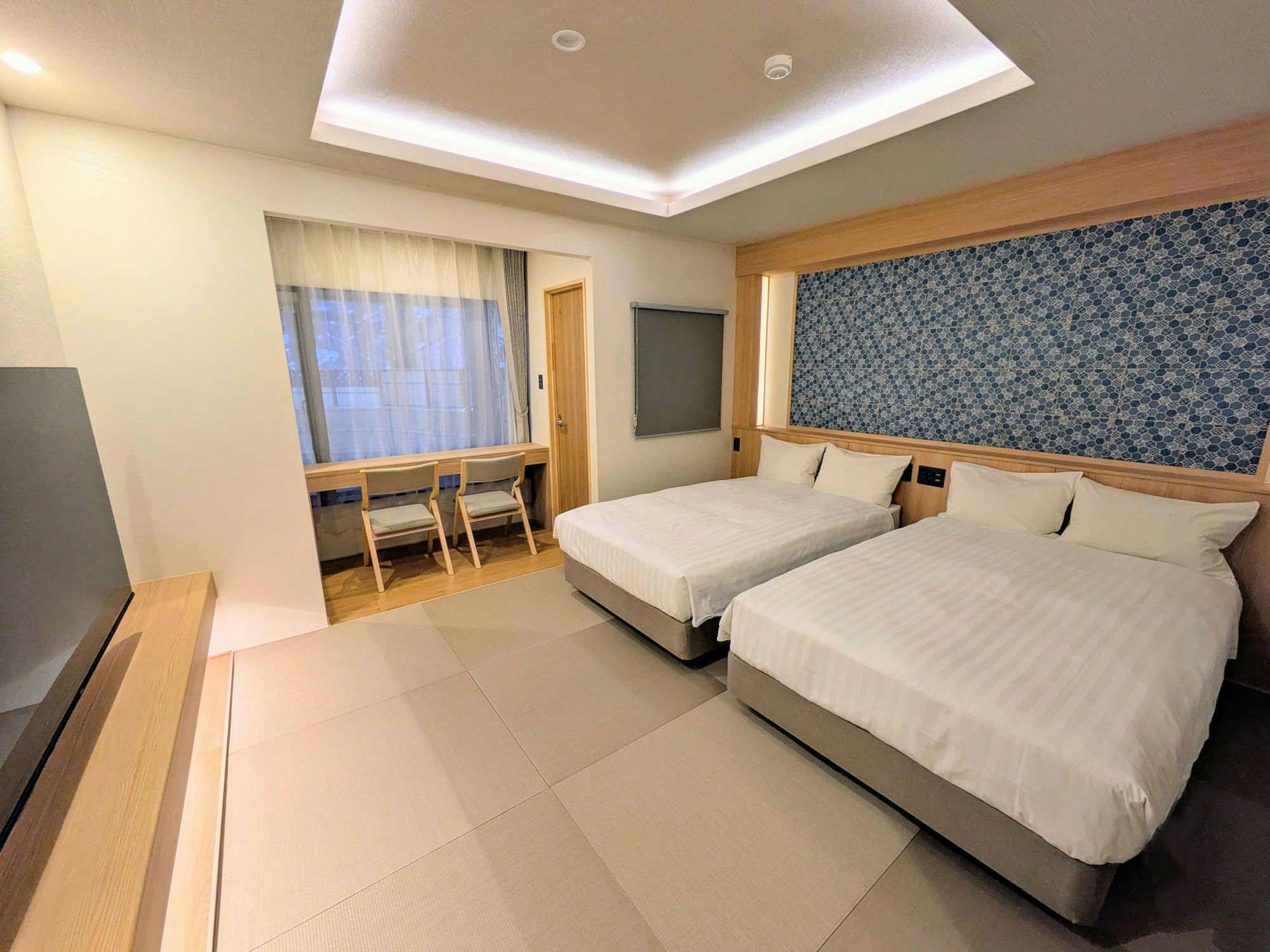 Twin room with open-air bath