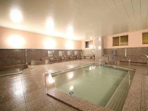 【ห้องอาบน้ำรวม】