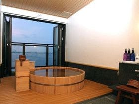 横浜みなとみらい　万葉倶楽部