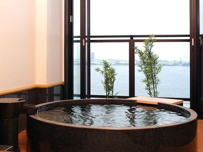 Yokohama Minato Mirai Manyo Club
