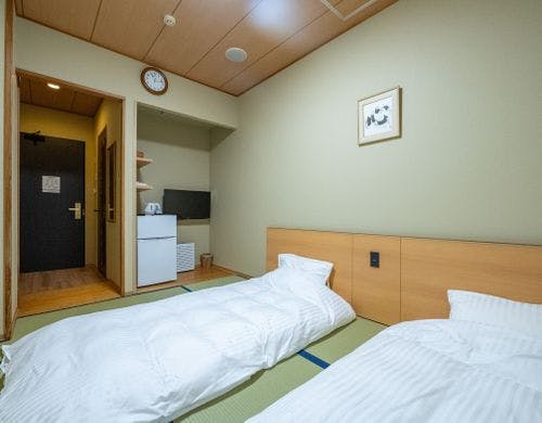 和室6畳　トイレ付