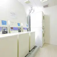 ร้านซักผ้าหยอดเหรียญ