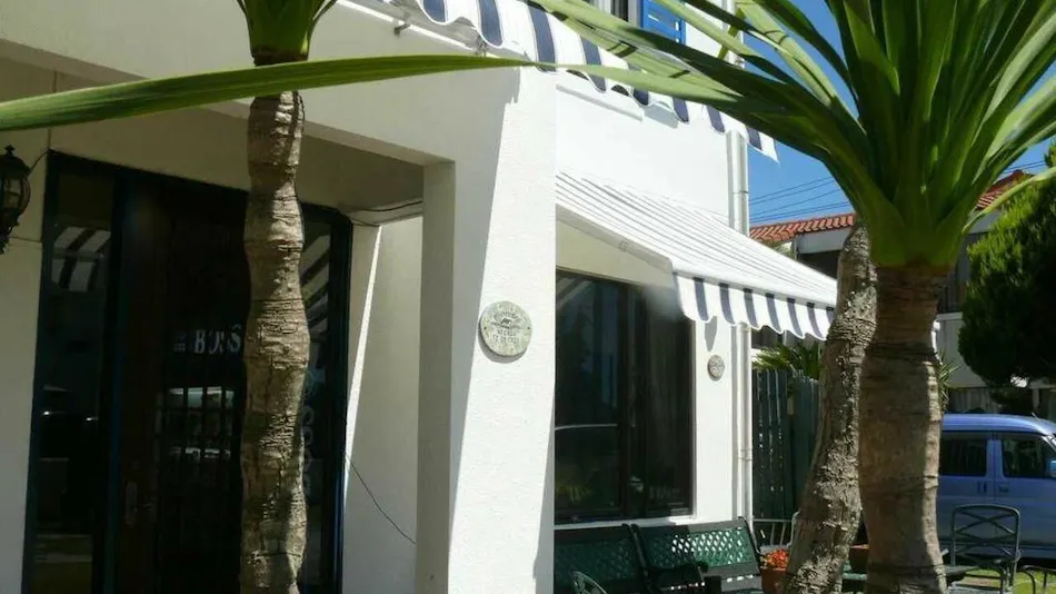 Pension Sandy Beach