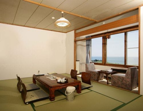 海側和室10畳一例