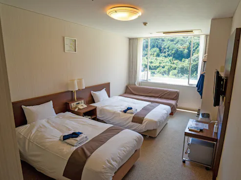 ห้องพักสไตล์ตะวันตก (เตียงคู่/อ่างอาบน้ำ/ห้องน้ำ)