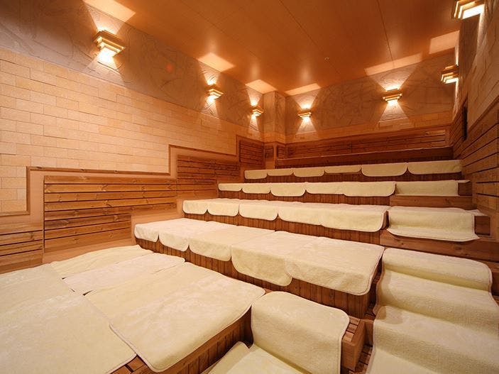 계층형 건식 사우나