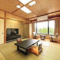 Kamar gaya Jepang 10 tatami + beranda luas