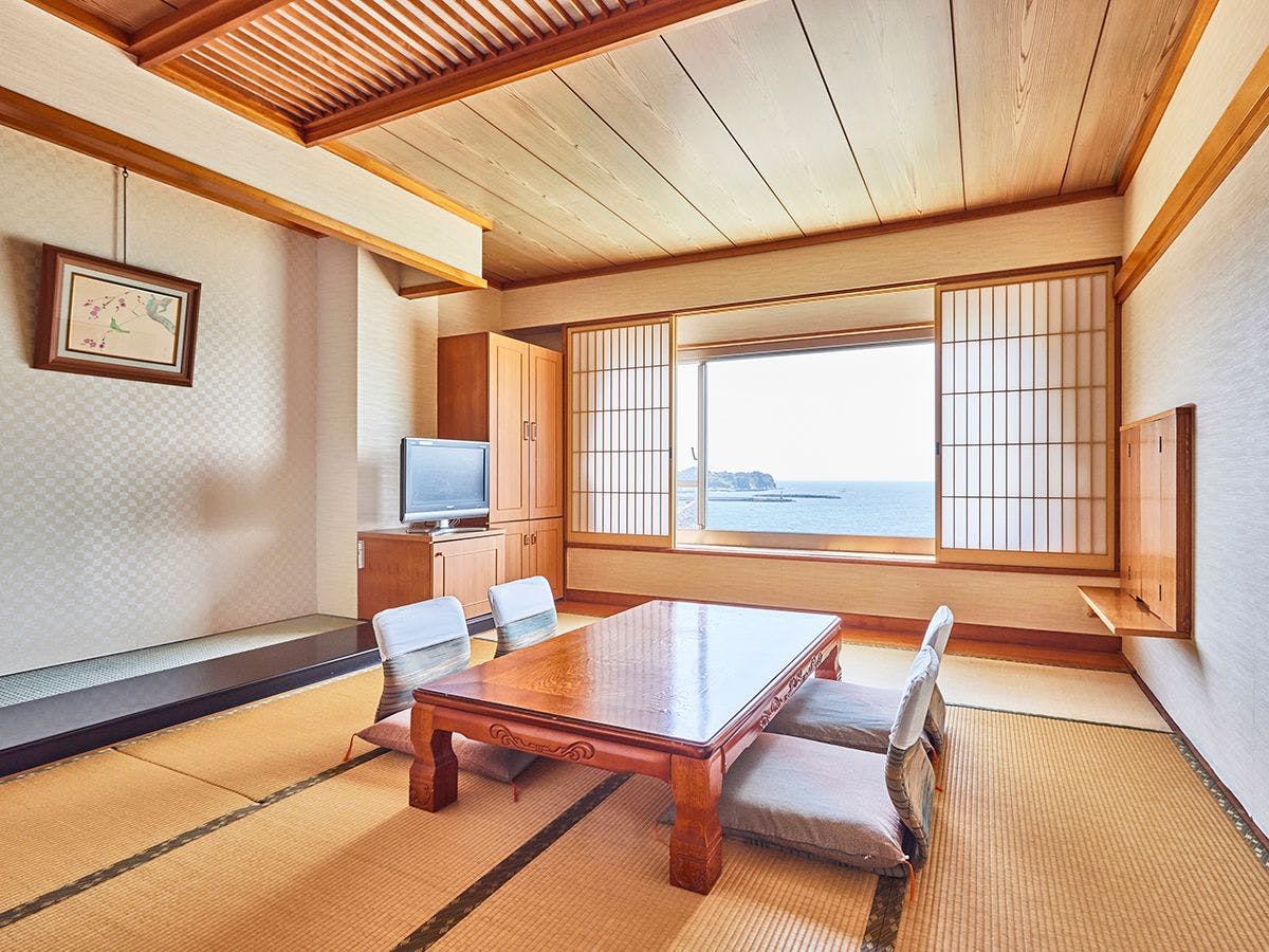 Mikazuki Sea Park Hotel Katsuura