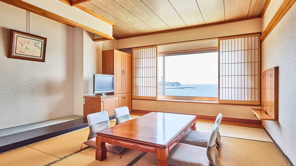 Mikazuki Sea Park Hotel Katsuura