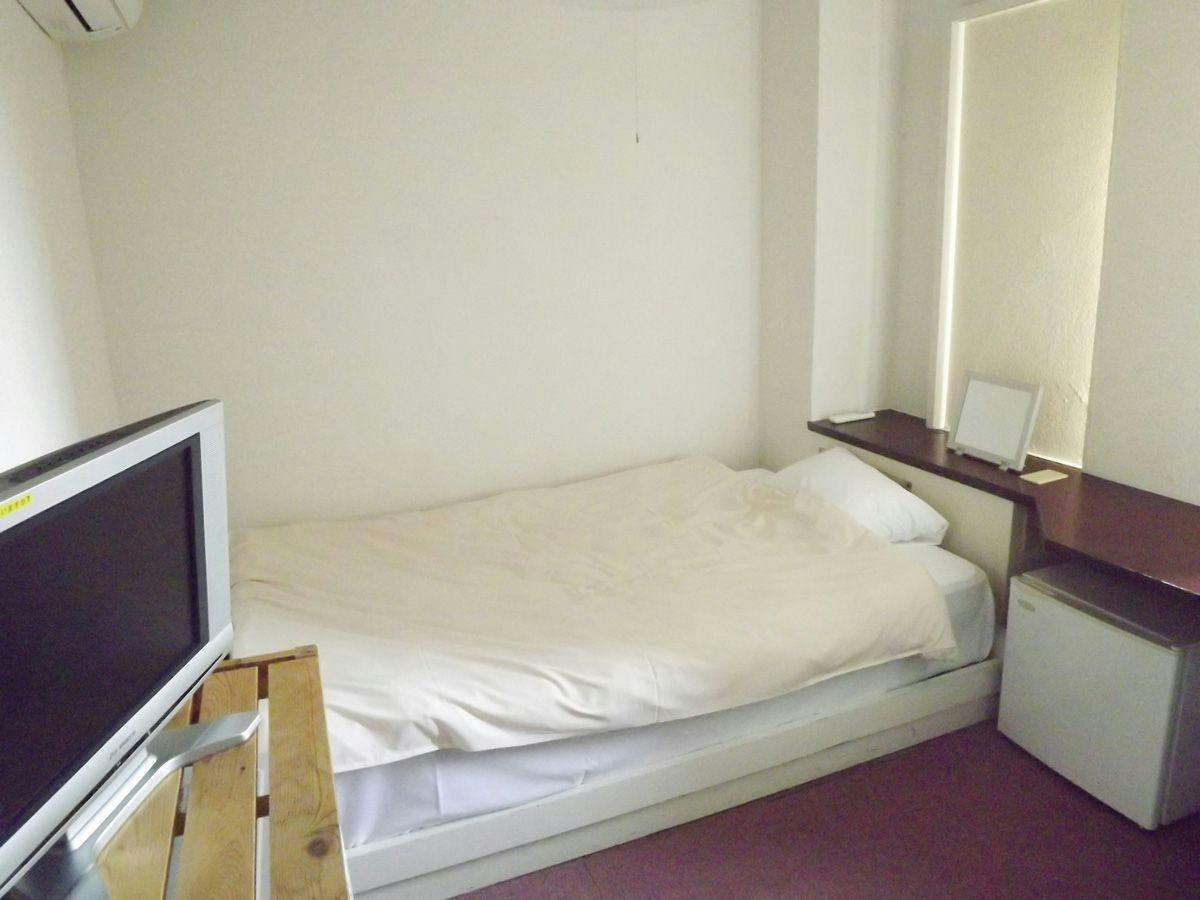 Camel Hotel Jingu