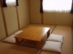 ペンション　ワインズ