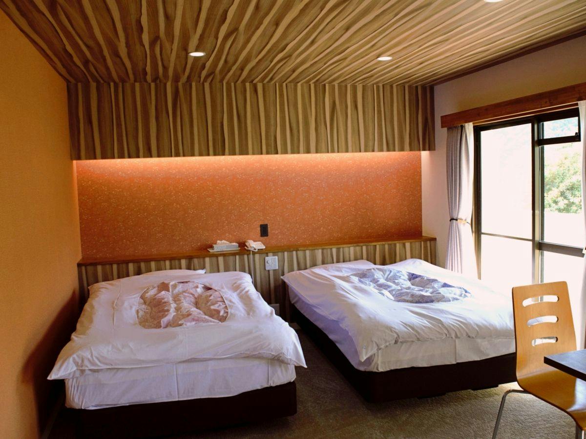 Hotel Second Stage