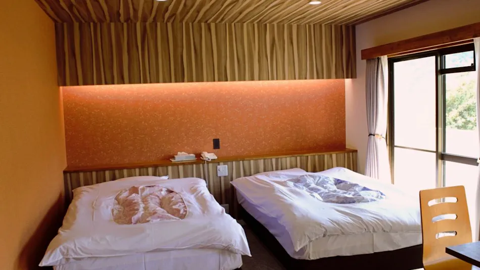 Hotel Second Stage