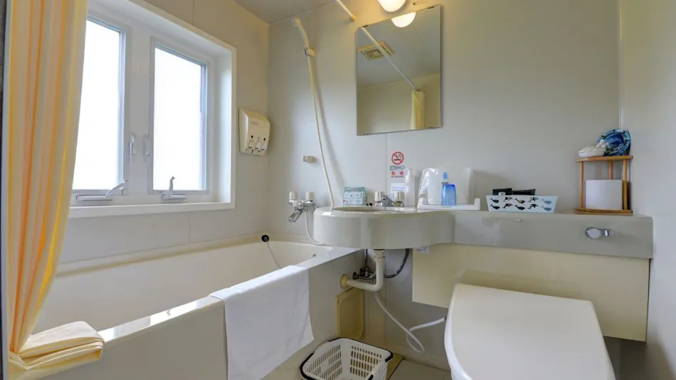 Inn of the Sea, Spa, and Beautiful Skin Bath: Angel Dolphin!