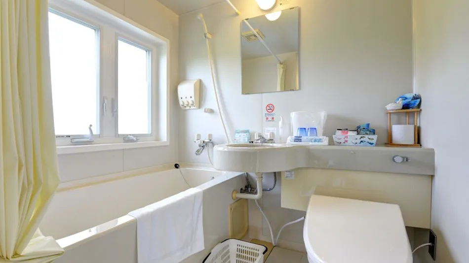 Inn of the Sea, Spa, and Beautiful Skin Bath: Angel Dolphin!