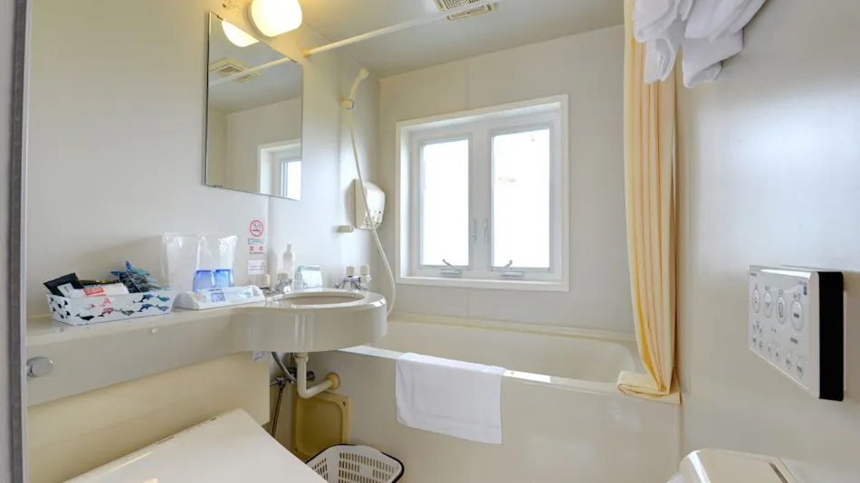 Inn of the Sea, Spa, and Beautiful Skin Bath: Angel Dolphin!