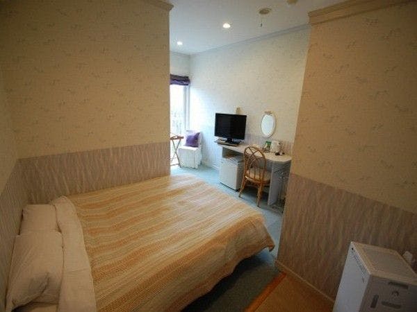 Inn of the Sea, Spa, and Beautiful Skin Bath: Angel Dolphin!