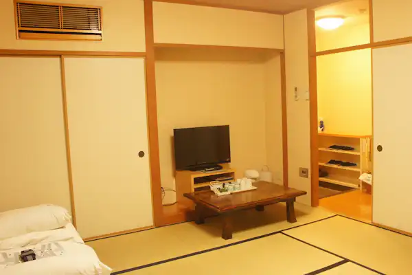 ห้องสไตล์ญี่ปุ่น 8 เสื่อทาทามิ