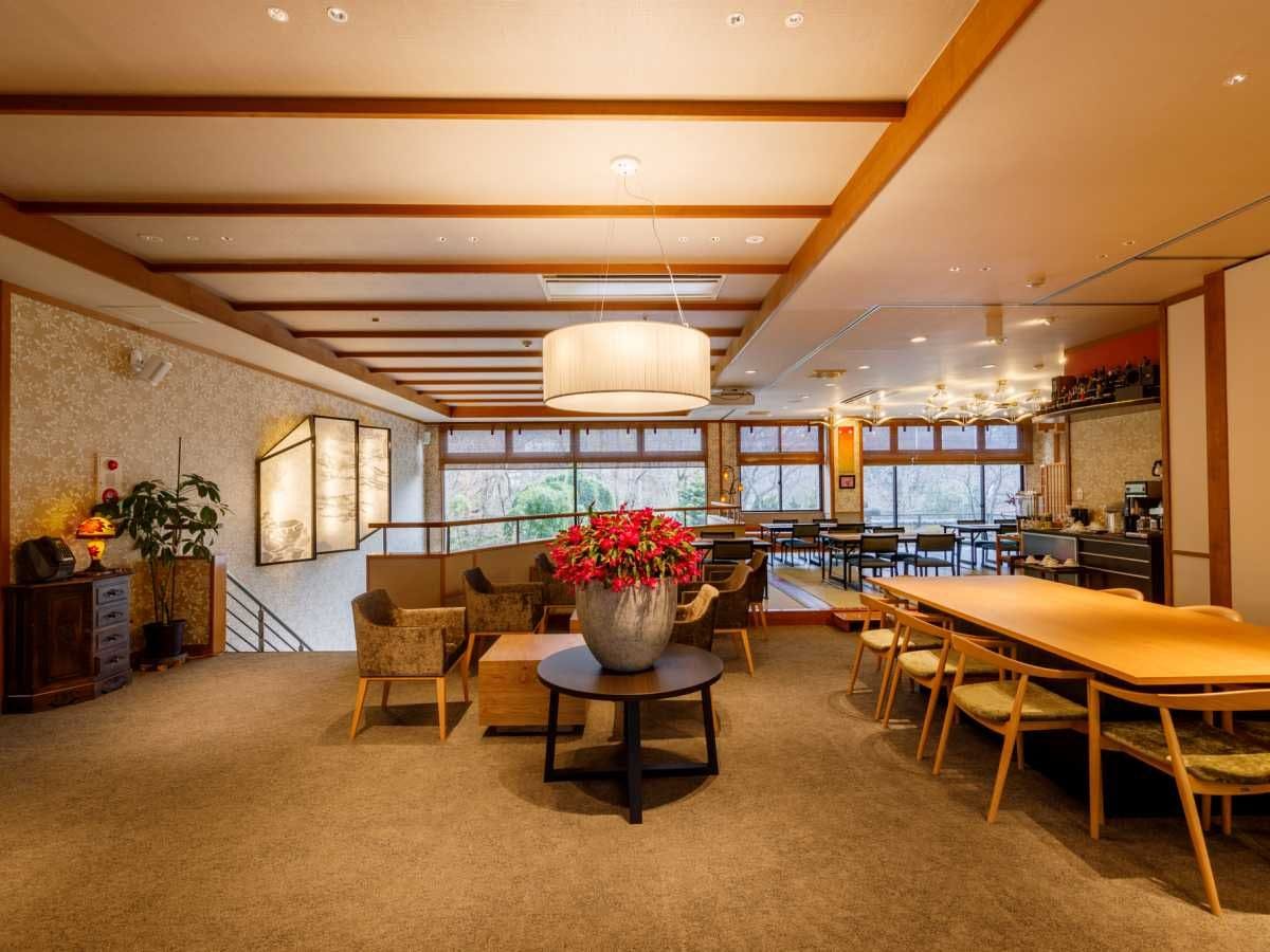 ล็อบบี้ชั้น 1 ในอาคาร