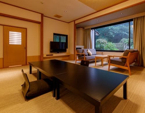 【天然温泉露天風呂付】広め和室(お部屋食)