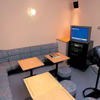 ห้องคาราโอเกะ (※ปัจจุบันปิดให้บริการชั่วคราว)