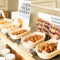 무료 가벼운 아침 식사