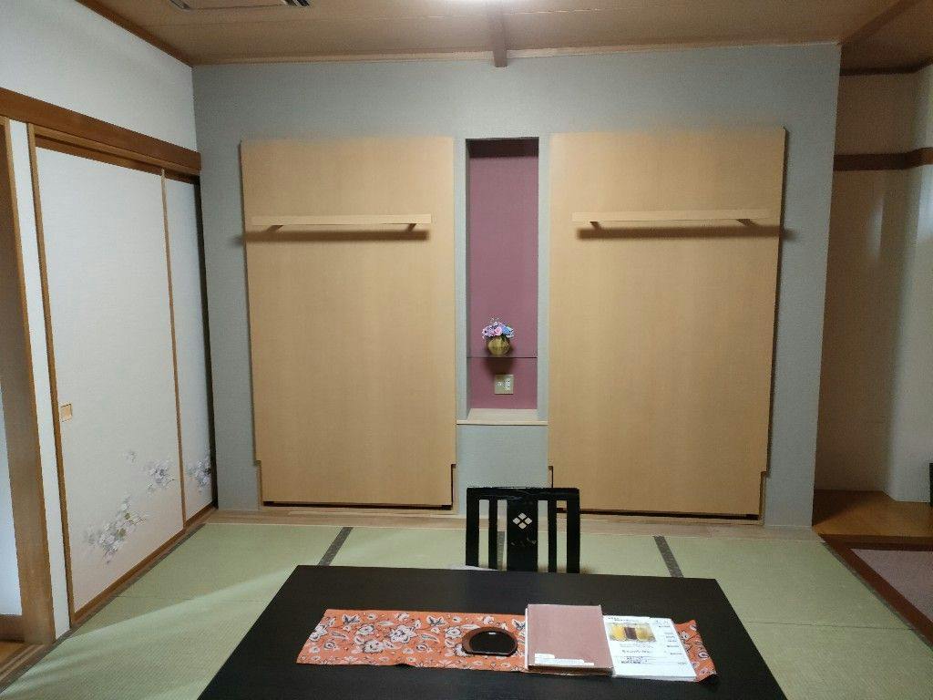 Yurariyura Mizutori no Yado Sakihana