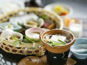 ゆらりゆら 水鳥の宿 さきはな 赤ちゃんのお泊まりデビュー 我が家の天使に安心の8つの特典付き お子様歓迎 川側和室 さくら草 12 5畳 バスwi Fi 禁煙 Yahoo トラベル