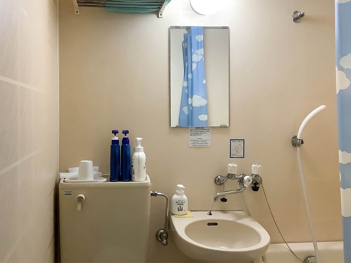 ครบครันด้วยสิ่งอำนวยความสะดวกในรถบัส สบายใจได้