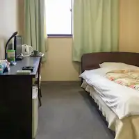 ・เรายังมีเตาไฟฟ้าและชุดชาให้บริการ