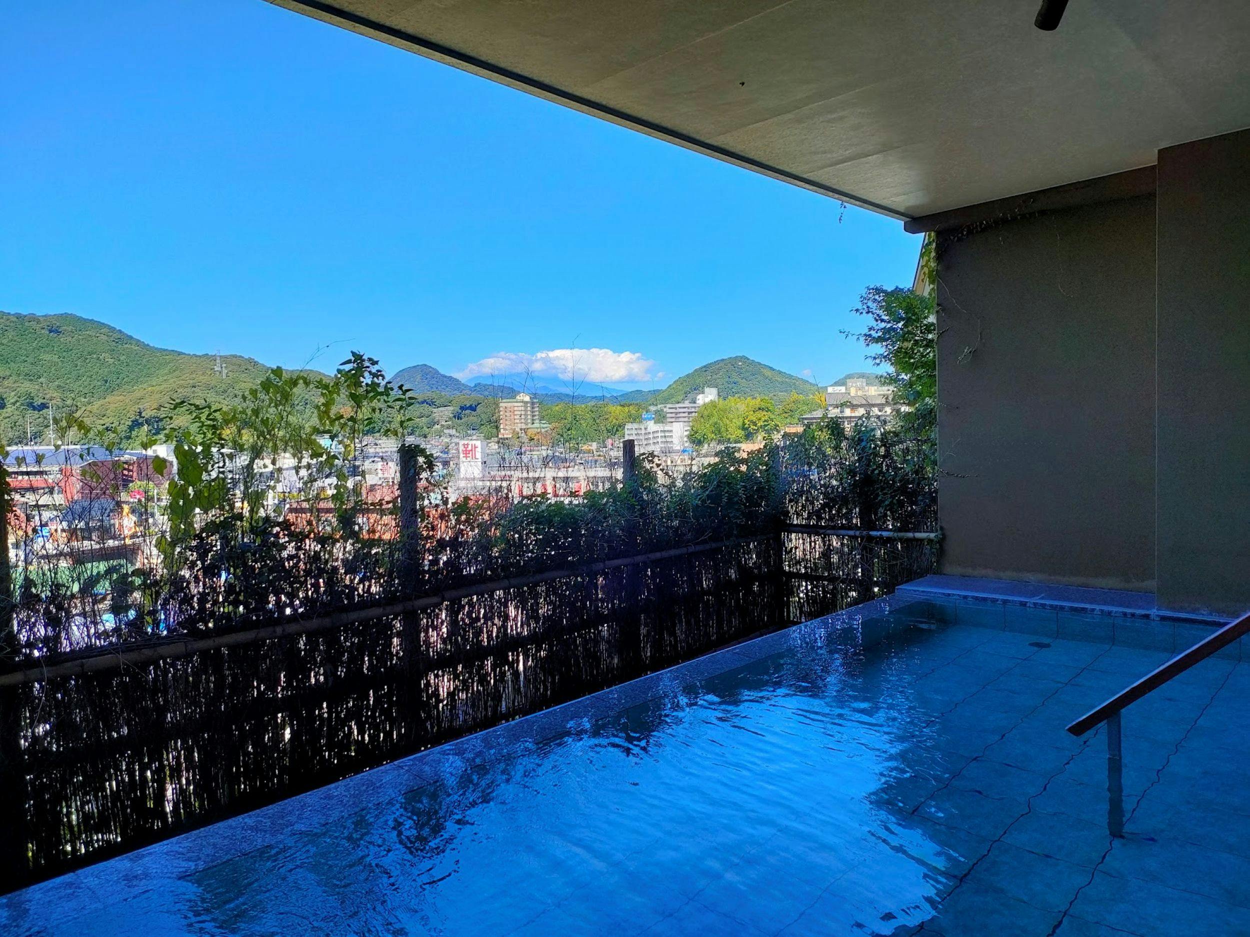 【อ่างอาบน้ำกลางแจ้งส่วนตัว】ฟูจิมิโนะยุ