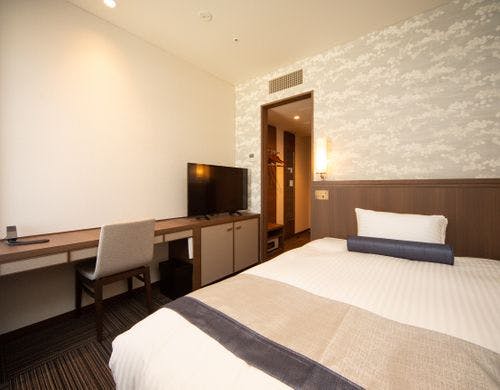 【街側ダブル16平米】ベッド140幅