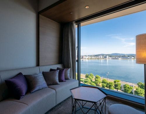 【湖側〇ラグジュアリーツイン】