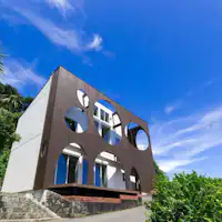 นี่คือรูปลักษณ์ภายนอกของส่วนเมซอนเน็ต