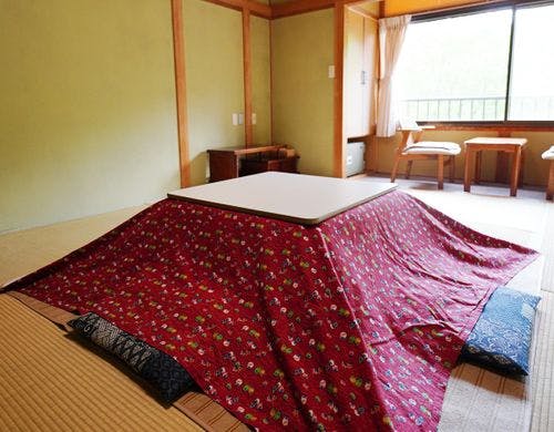 冬はこたつをご用意いたします。