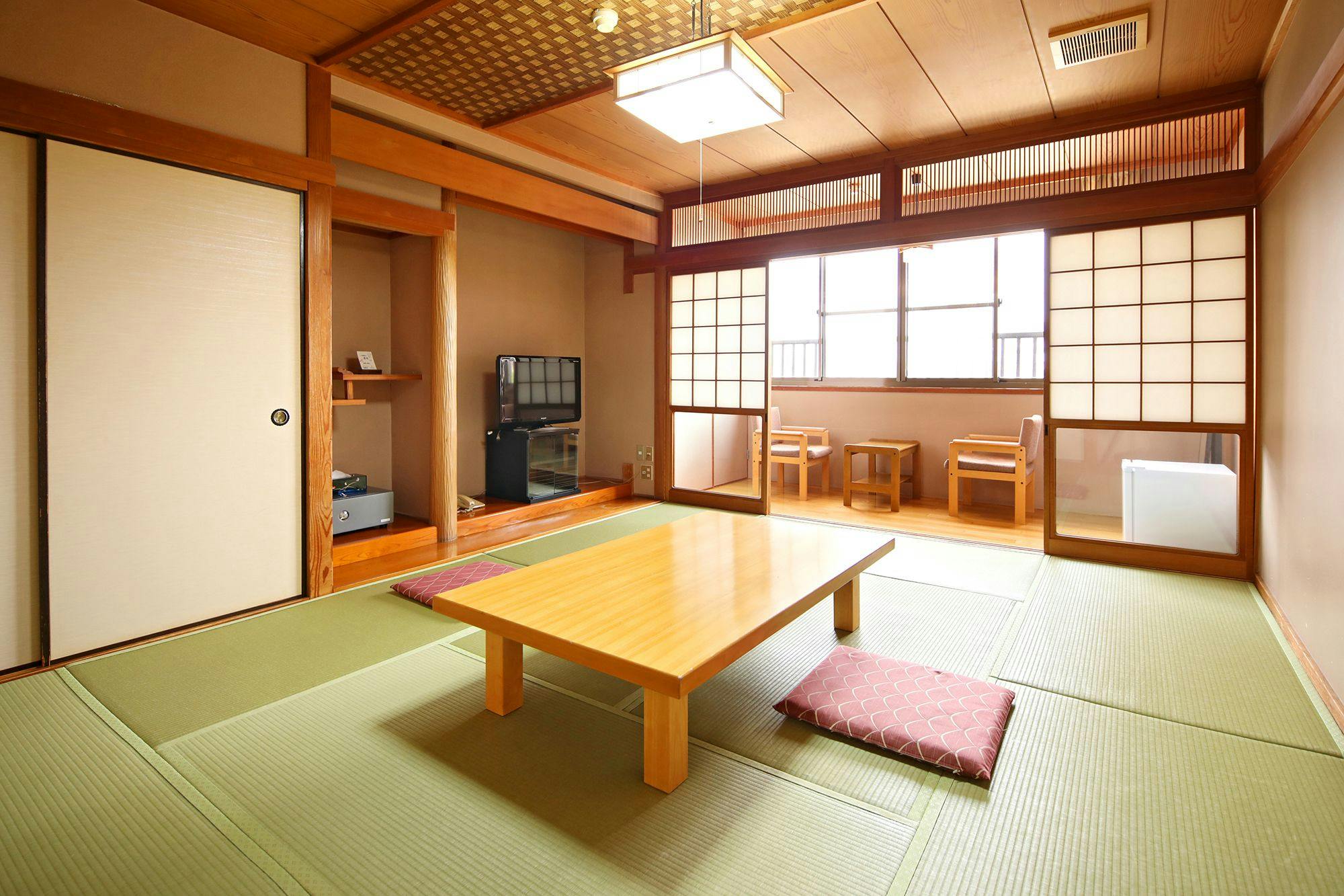 Japanese-style Inn Taka no Ie