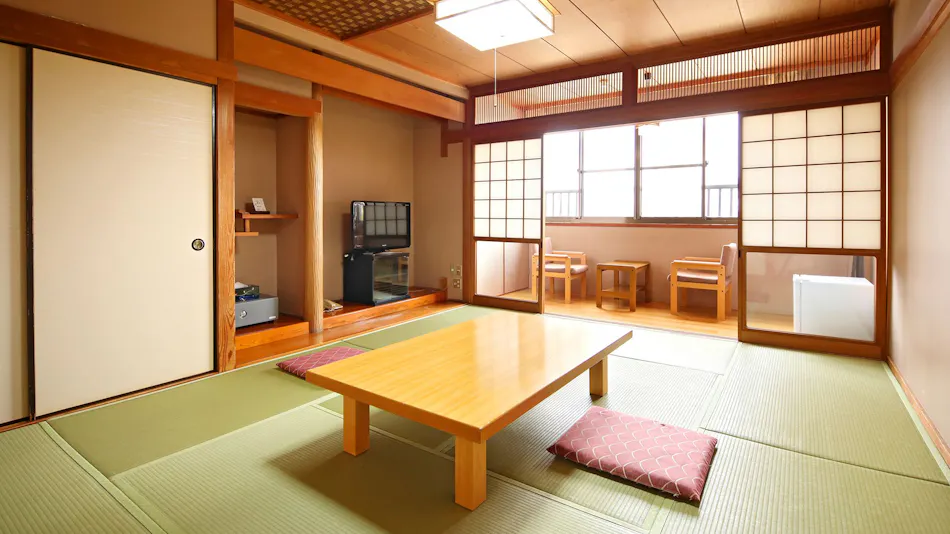 Japanese-style Inn Taka no Ie