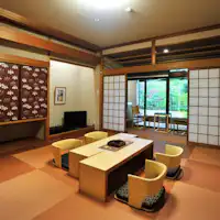 Bilik gaya Jepun dengan onsen terbuka, 13-17 tatami, <Bangunan Kunrin>.