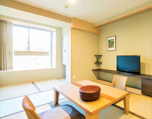 和室　8－9．5帖　＜光林棟・薫林棟＞