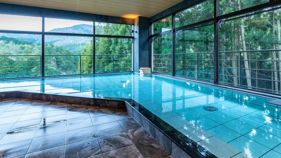 Shikisei Hagukumu Yado Zenrinbo