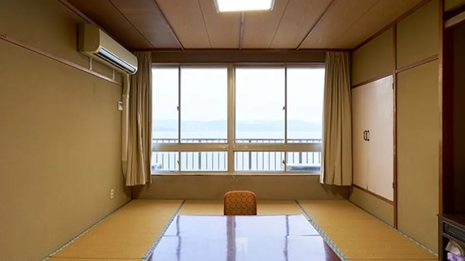 Kishu Onsen "Natural Red Shrimp Inn" Shinwaka Lodge