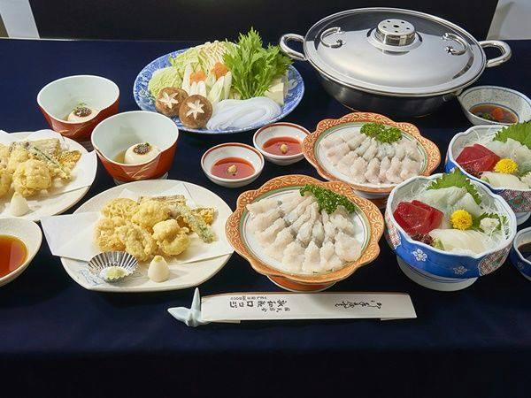 Kishu Onsen "Natural Red Shrimp Inn" Shinwaka Lodge