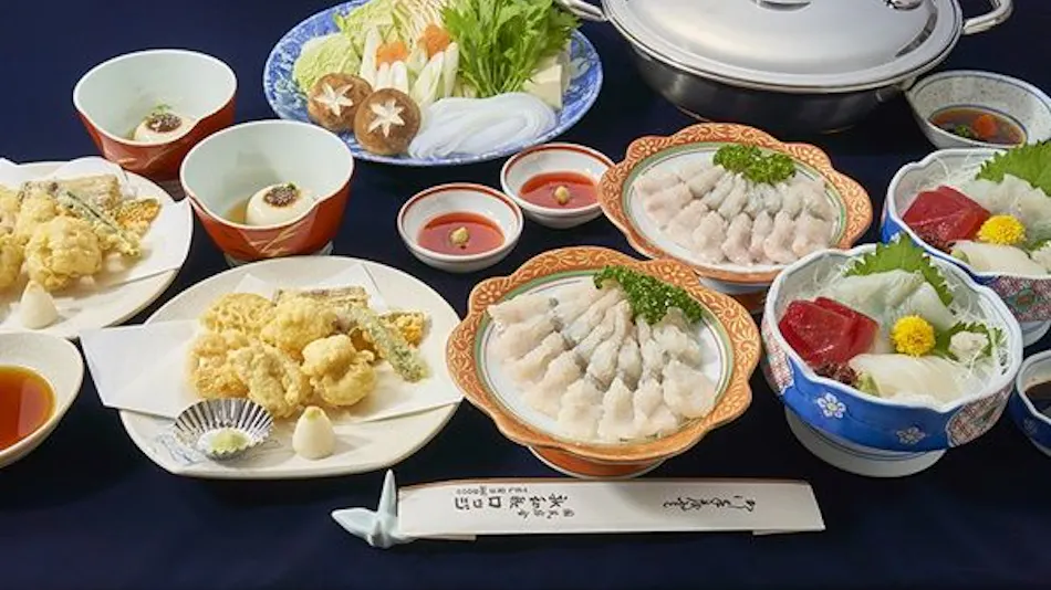 Kishu Onsen "Natural Red Shrimp Inn" Shinwaka Lodge