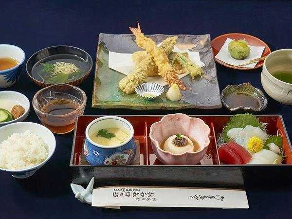 Kishu Onsen "Natural Red Shrimp Inn" Shinwaka Lodge