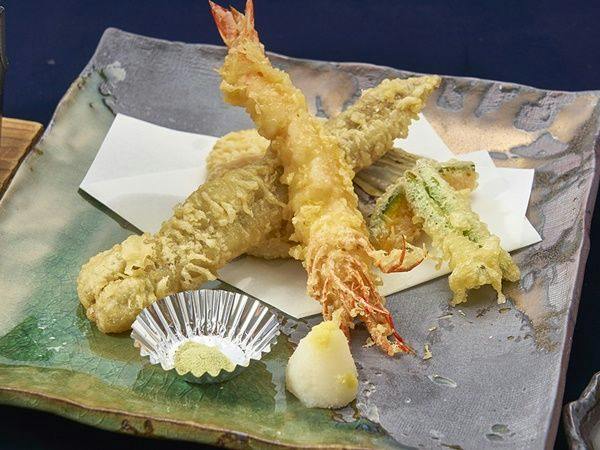 Kishu Onsen "Natural Red Shrimp Inn" Shinwaka Lodge