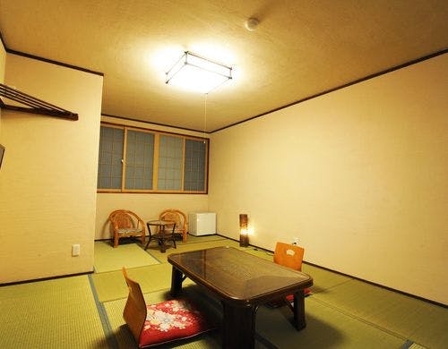 和室11と8畳トイレ洗面所