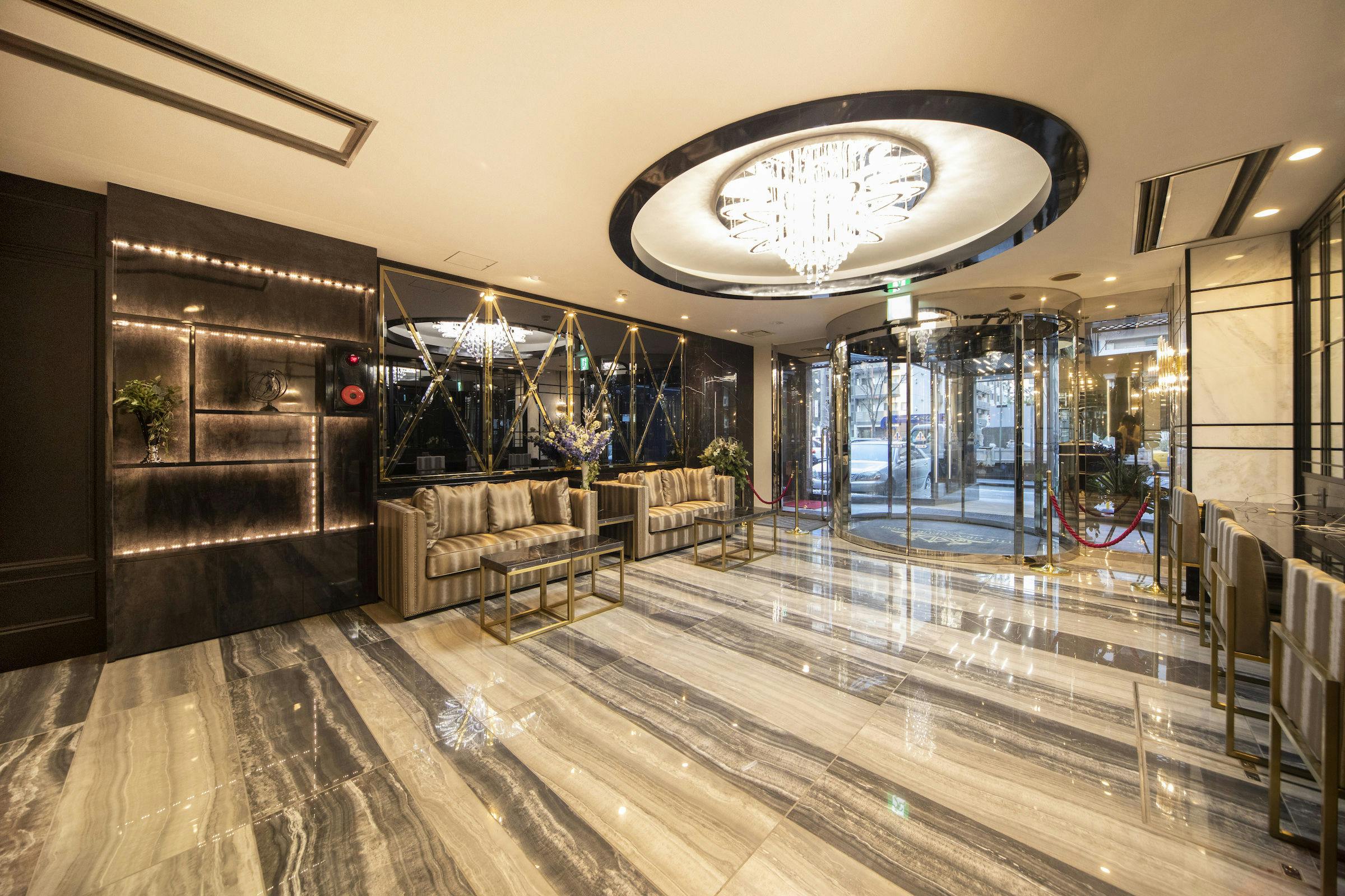 Grandeur Hotel