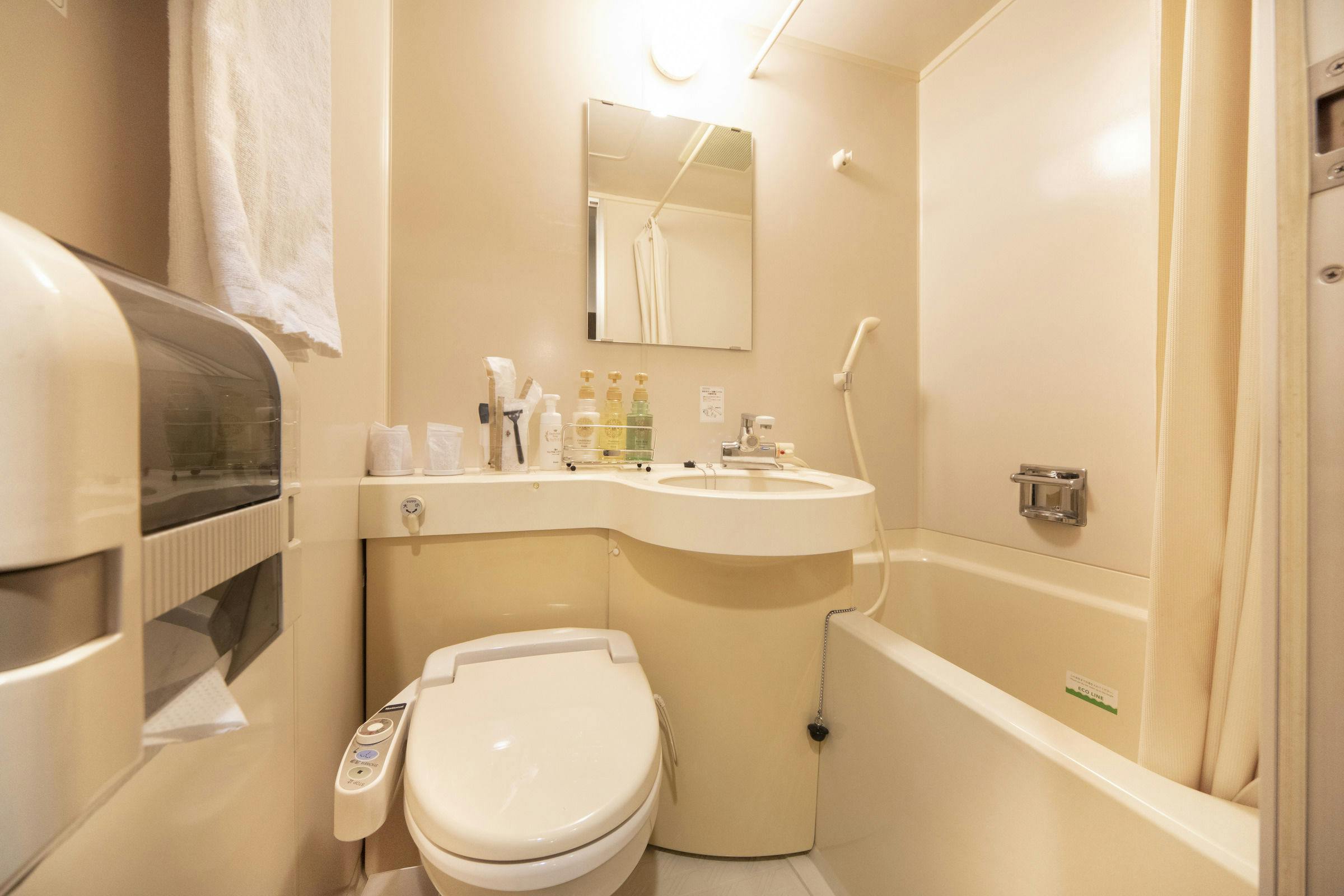 Tempat tidur semi-double