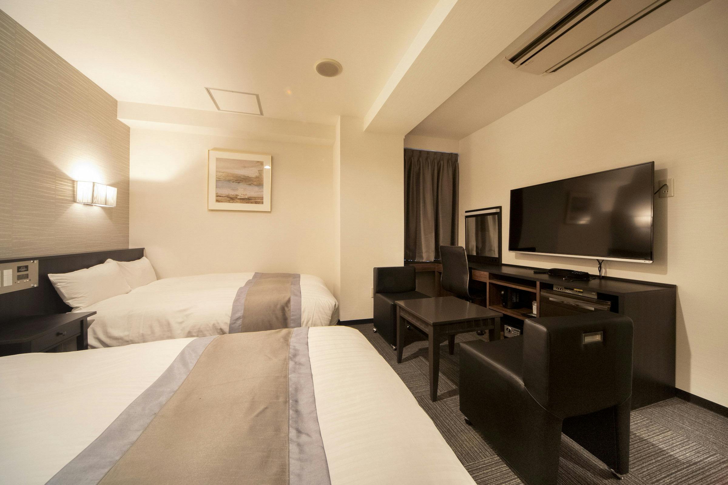 Grandeur Hotel