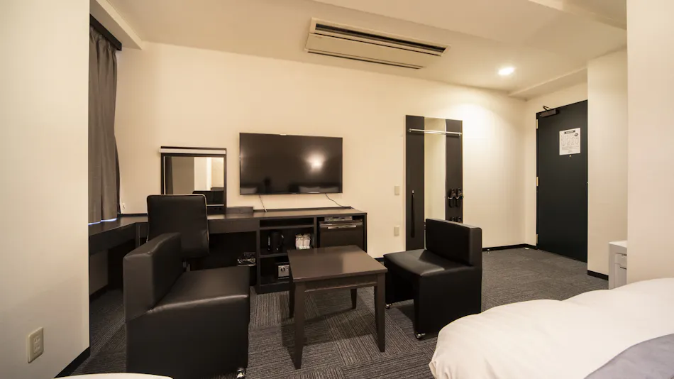 Grandeur Hotel